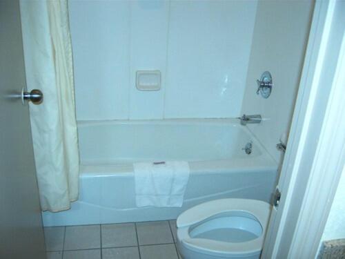 Travelers Inn & Suites Съмтър Екстериор снимка